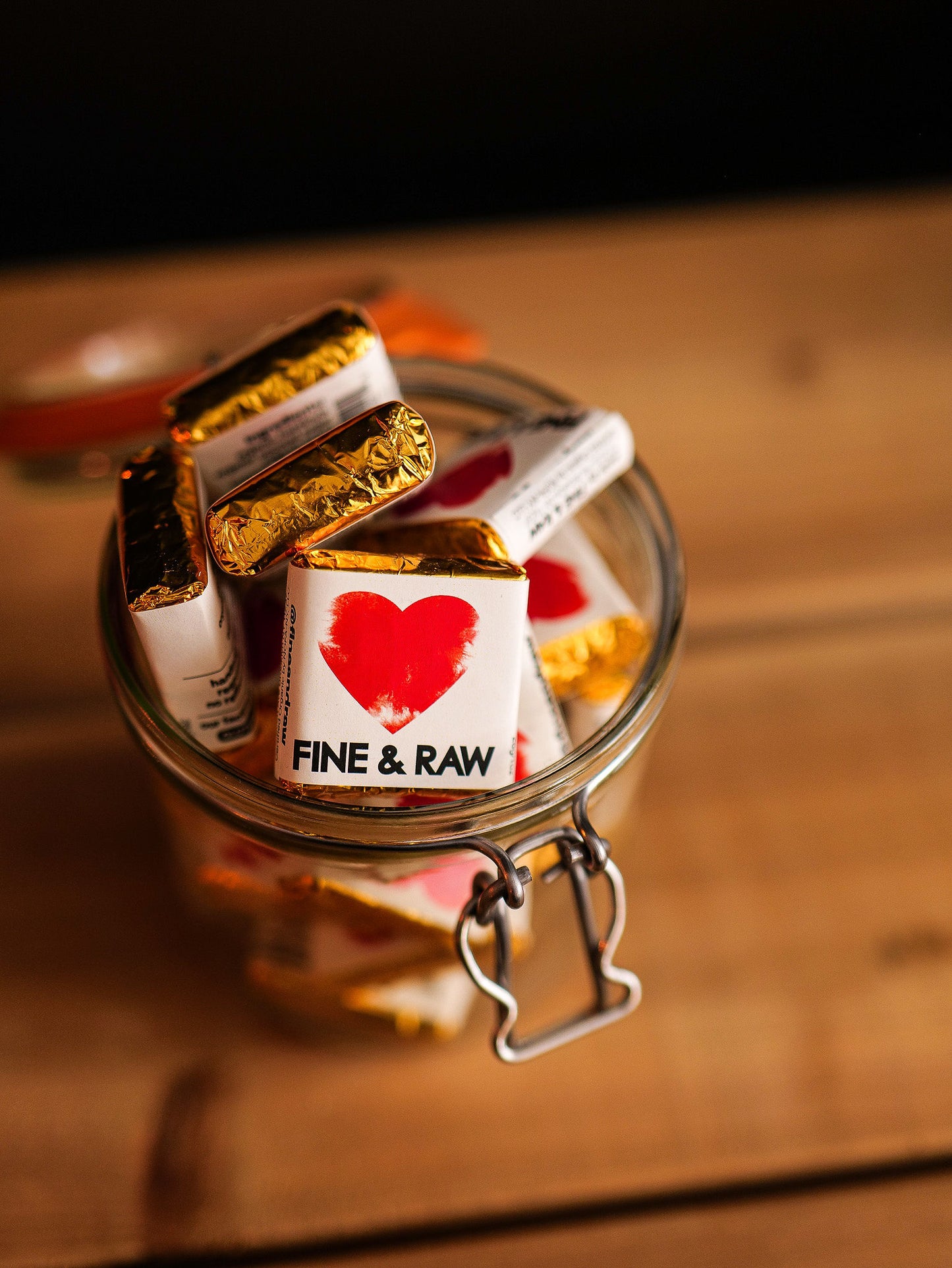 Small crispy hazelnut chocolate Rabbit Box Fine & Raw