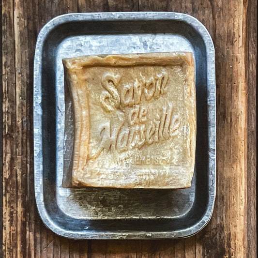 Earth and Nest laundry brush 