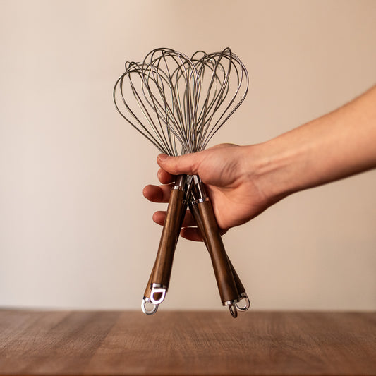 Japacolle whisk