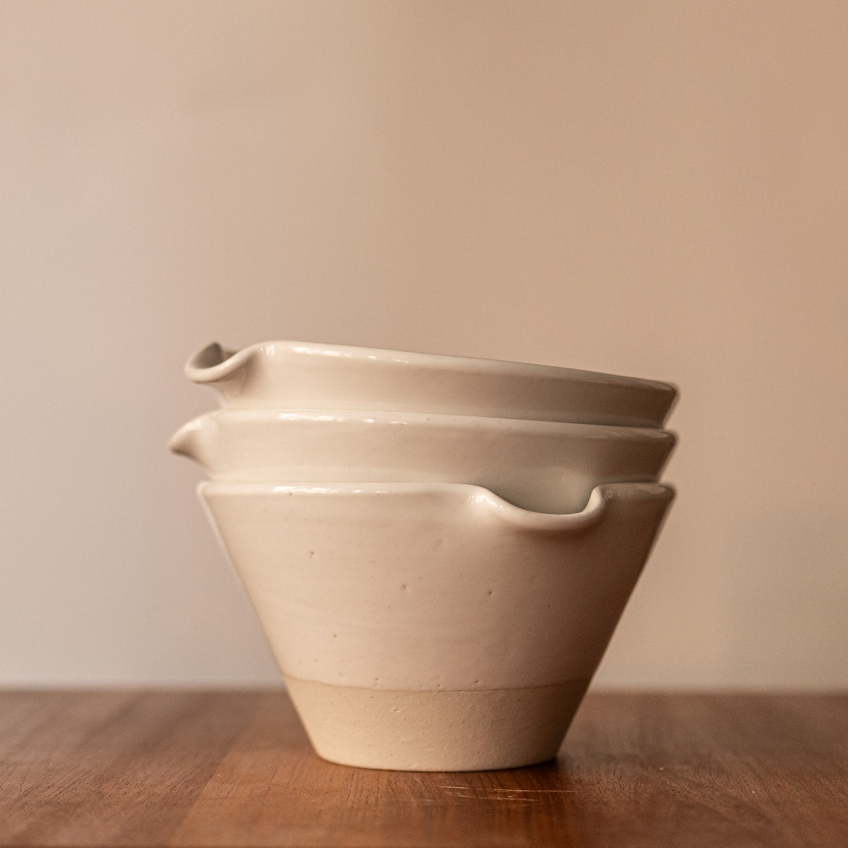 Odoria Miniature 1/12 – Fouet Et Bol à Mélanger En Porcelaine Et Métal – Accessoire Cuisine Maison De Poupée Odoria Miniature 1/12 – Fouet Et Bol à Mélanger En Porcelaine Et Métal – Accessoire Cuisine Maison De Poupée