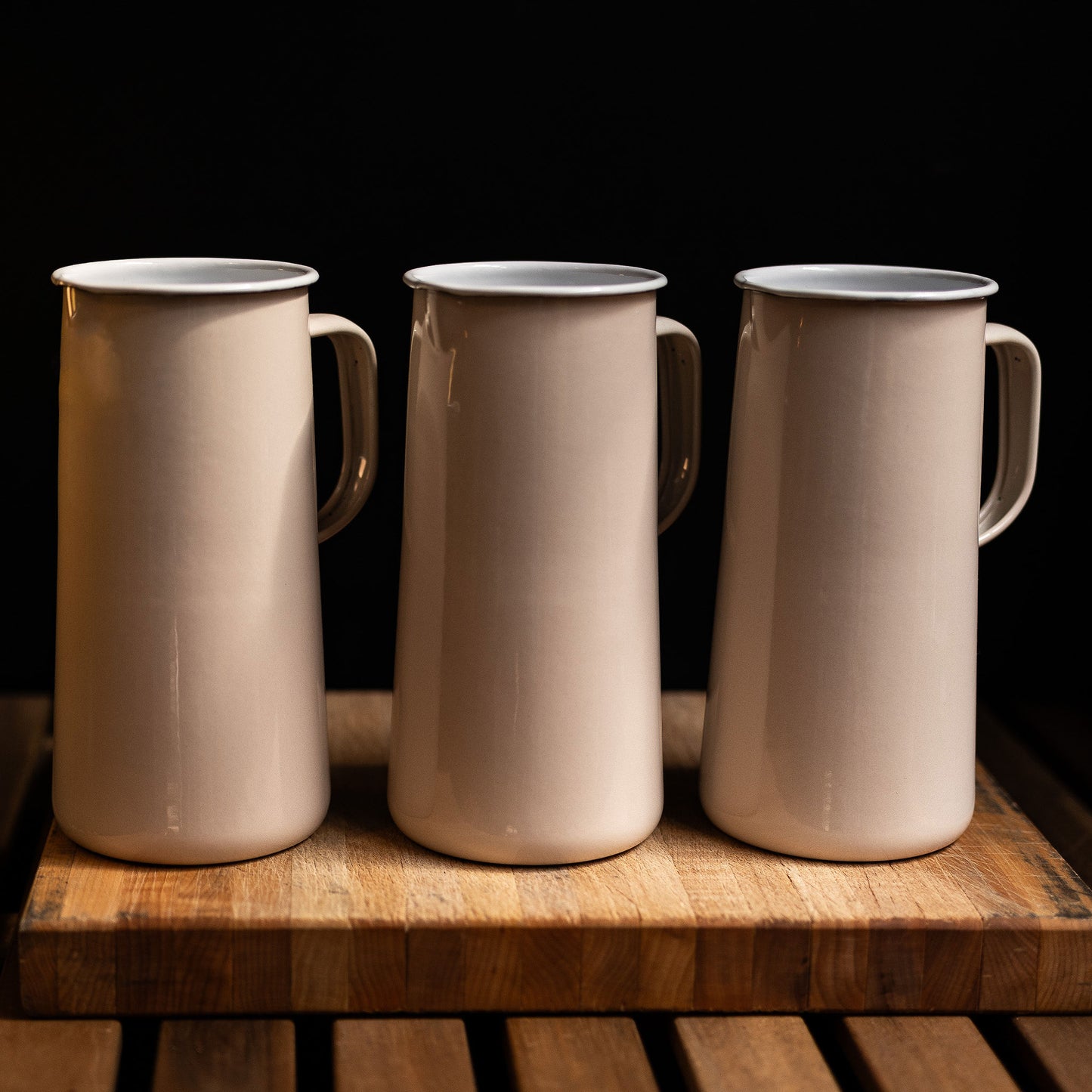 Falcon Enamelware 3 Pints Pitcher